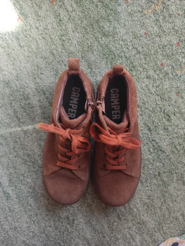 Botines niño Camper. Talla 36