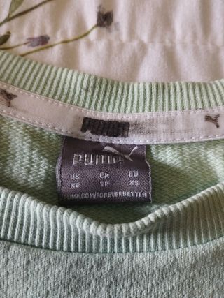 Sudadera crop Puma verde agua.  Talla XS