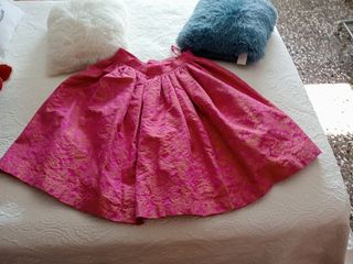 Traje de fallera  la falda mide 85 i corpiño 43