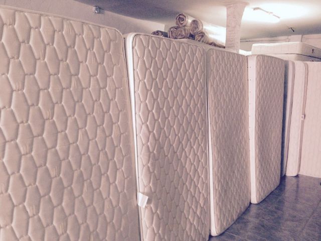 Colchones somieres bases tapizadas de hoteles