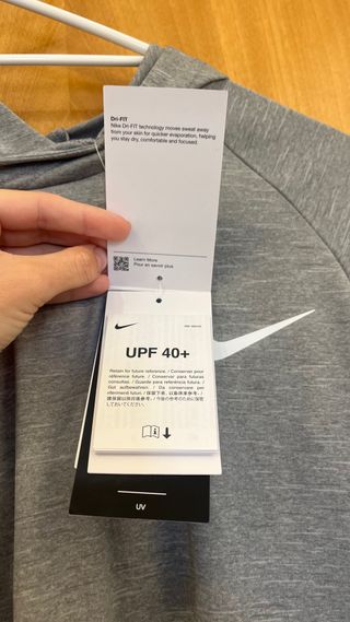 Sudadera Nike Dri-FIT Gris