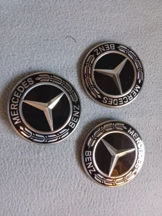 Anagramas Mercedes Benz (3 unidades)