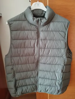 Chaleco gris Aeropostale