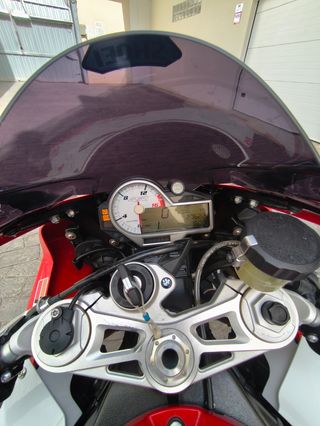 BMW S1000RR Roja 