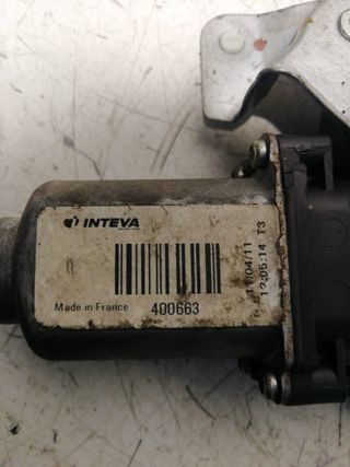 MOTOR ELEVALUNAS DELANTERO IZQUIERDO NISSAN KUBISTAR (X76)