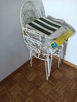 Conjunto mesa y 4 sillas exterior