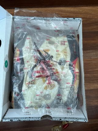 Jordan 5 x Off-White Sail
