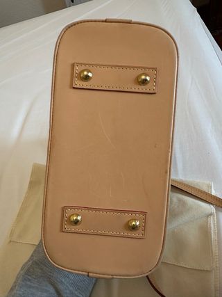 Bolso Louis Vuitton alma bb 