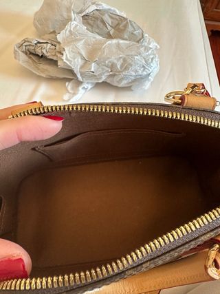 Bolso Louis Vuitton alma bb 