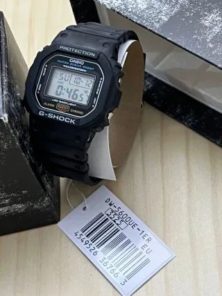 Reloj Casio G-Shock Negro DW5600UE