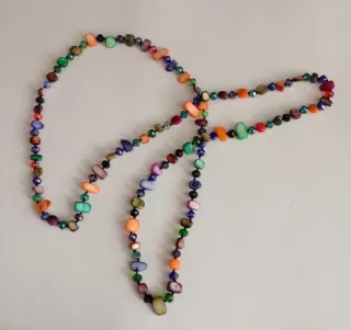 Collana pietre colorate