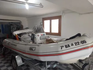 Semirrígida Valiant 400