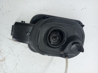 TAPA EXTERIOR COMBUSTIBLE SEAT LEON (KL1) (3)