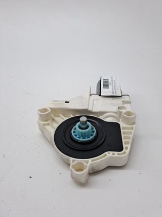 MOTOR ELEVALUNAS DELANTERO DERECHO AUDI A5 SPORTBACK (F5A) (2)