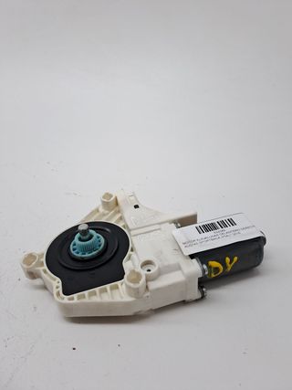 MOTOR ELEVALUNAS DELANTERO DERECHO AUDI A5 SPORTBACK (F5A) (2)