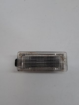 LUZ INTERIOR MERCEDES-BENZ CLASE E COUPE (BM 238) (3)