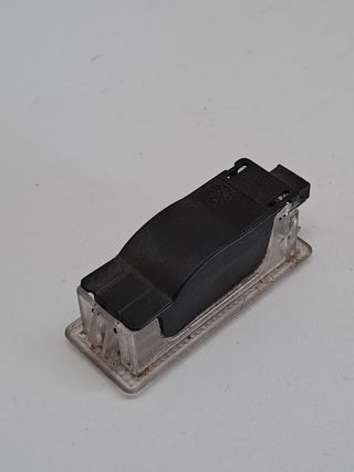 LUZ INTERIOR MERCEDES-BENZ CLASE E COUPE (BM 238) (3)
