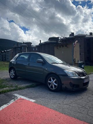 Toyota Corolla 2004