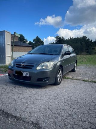 Toyota Corolla 2004