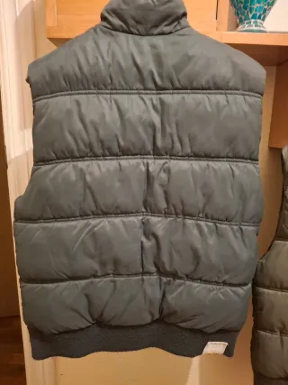 2 Chalecos Plumas Niños Acolchados