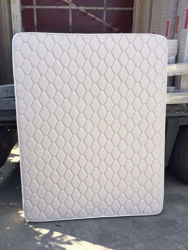 Camas de hoteles y de devolución de Amazon