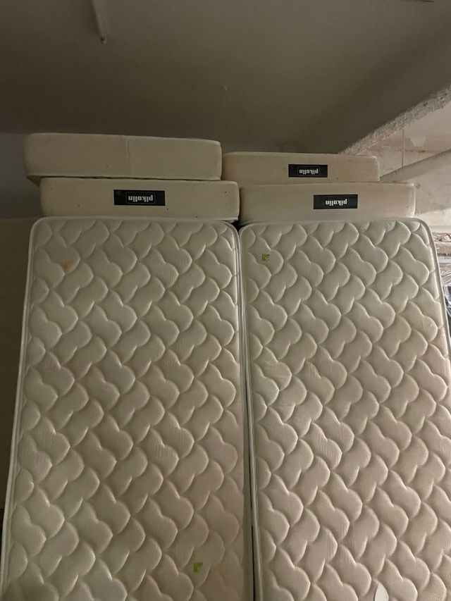 Camas de hoteles y de devolución de Amazon