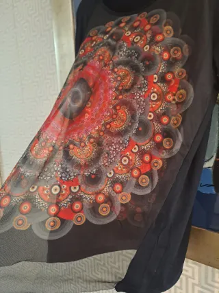 Blusa Desigual Estampada Manga Larga
