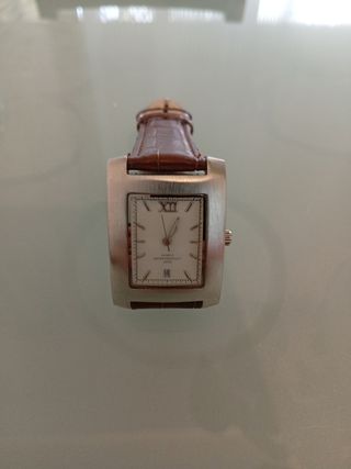Reloj Clásico Caballero Cuadrado Correa Cuero