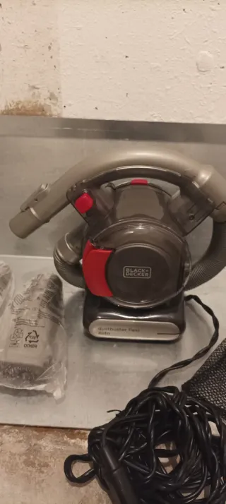 Aspirador Black+Decker Dustbuster Flex