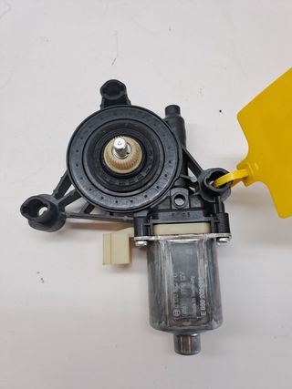 MOTOR ELEVALUNAS DELANTERO IZQUIERDO SKODA OCTAVIA BERLINA (