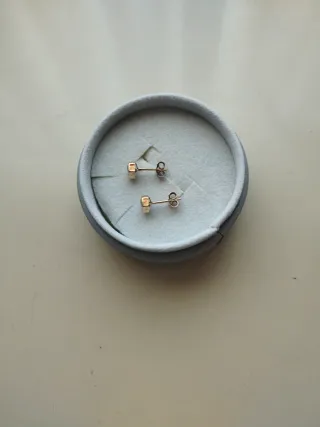 Pendientes oro 18K y circonitas El Corte Inglés