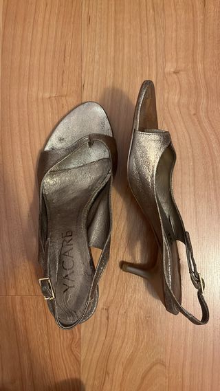 Sandalias Yacare Doradas Talla 36