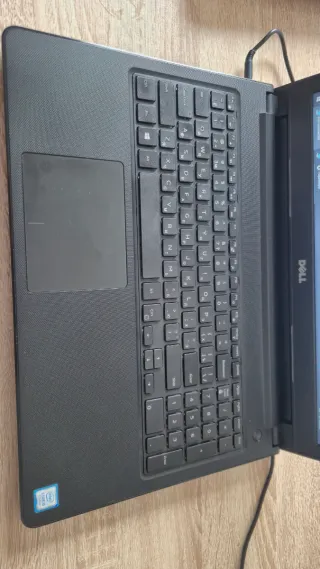 Laptop Dell Core i5-7200U 16GB RAM SSD 256GB