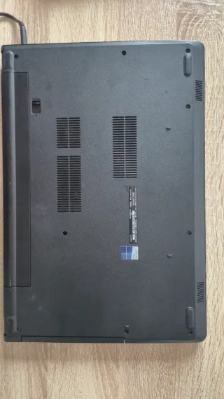 Laptop Dell Core i5-7200U 16GB RAM SSD 256GB