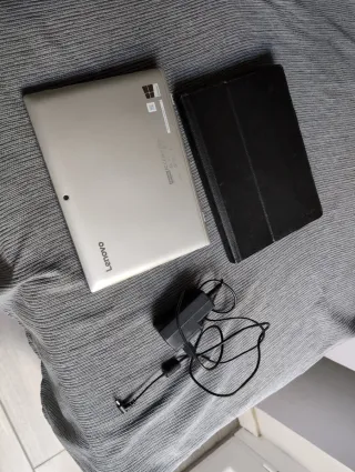 Lenovo MIIX 320-10ICR Plata