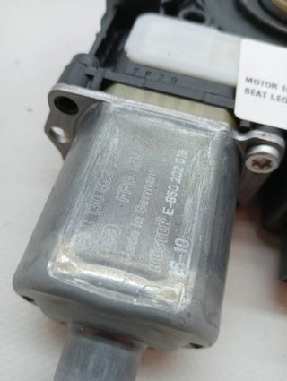 MOTOR ELEVALUNAS TRASERO DERECHO SEAT LEON SC (5F5)