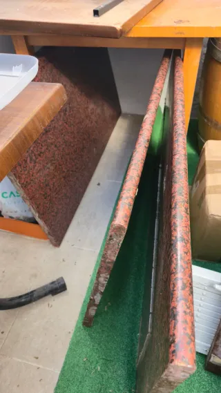 Encimera de granito rojo