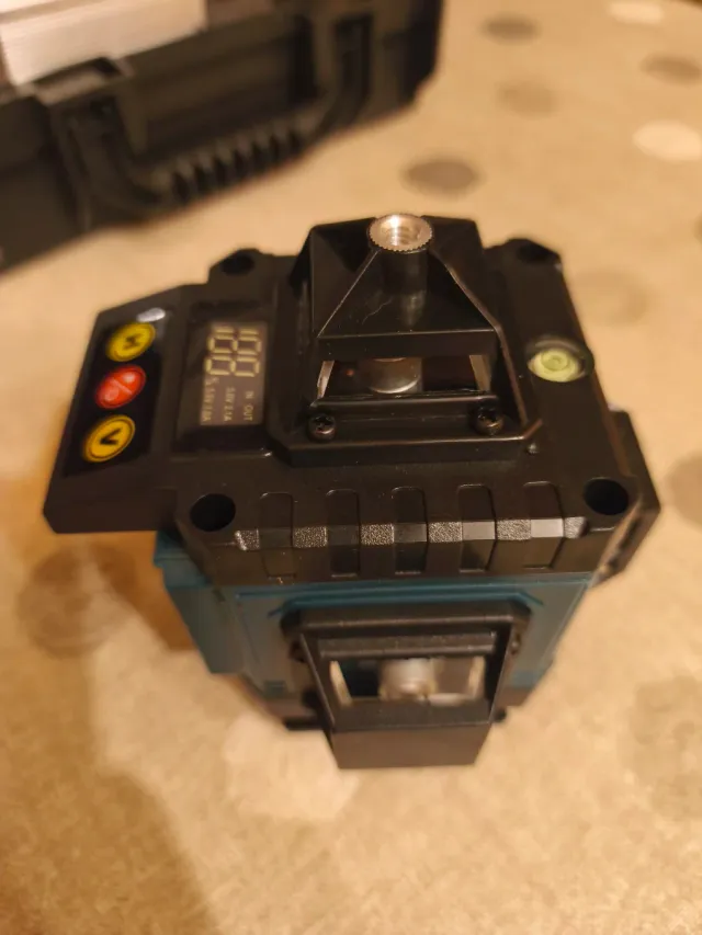 Nivelador Láser autonivelante.