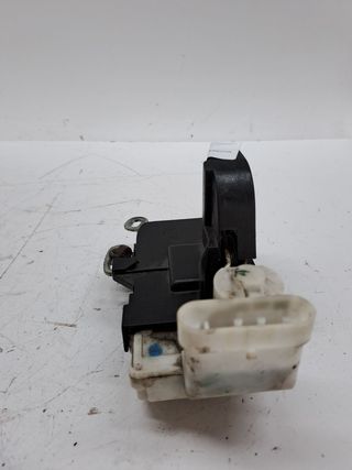 CERRADURA PUERTA DELANTERA DERECHA ALFA ROMEO GT (125)