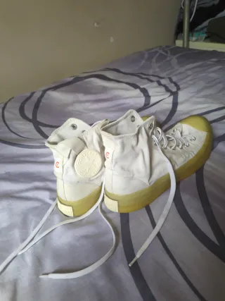 Converse All Stars Edición Especial Blancas