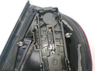 PILOTO TRASERO IZQUIERDO SEAT CORDOBA BERLINA (6K2) (6)