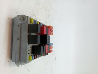 CAJA RELES / FUSIBLES ALFA ROMEO GT (125) (2)
