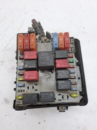 CAJA RELES / FUSIBLES ALFA ROMEO 147 (190)