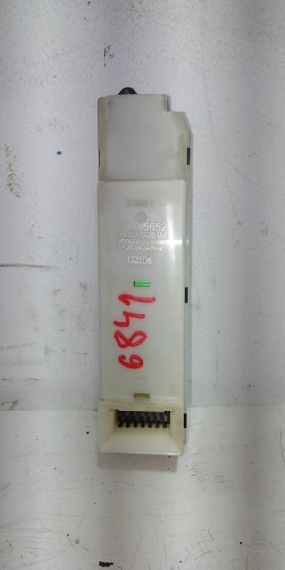 MANDO ELEVALUNAS DELANTERO IZQUIERDO MITSUBISHI MONTERO (L04 (2)
