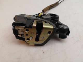 CERRADURA PUERTA DELANTERA DERECHA TOYOTA COROLLA VERSO (R1)