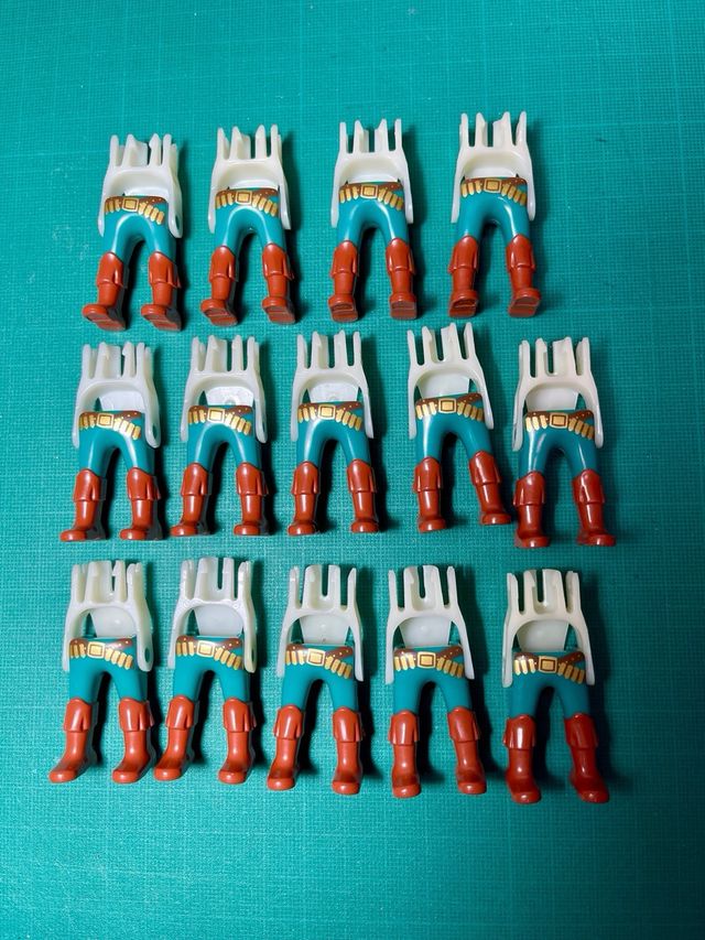 Lote de 14 unidades Piernas Bota marrón Playmobil