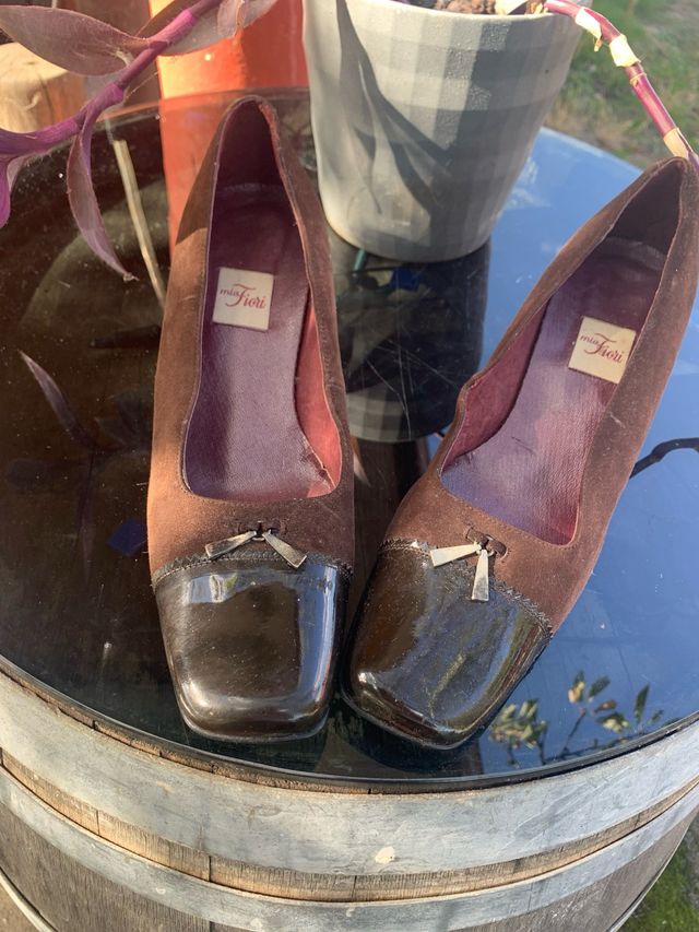 Zapatos Mia Fiori Marrones y Negros