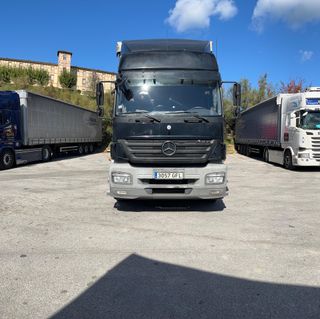 CAMIÓN MERCEDES-BENZ AXOR BUEETEC4 1833 2008