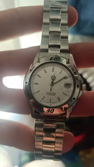 Reloj Seiko Perpetual Calendar Plata SIN USO