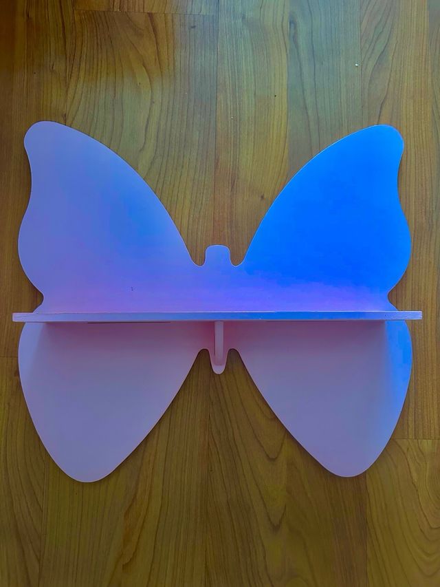Estante Mariposa Rosa